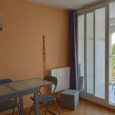 Cosy Cocoon With Balcony Close To The Sea * アグド