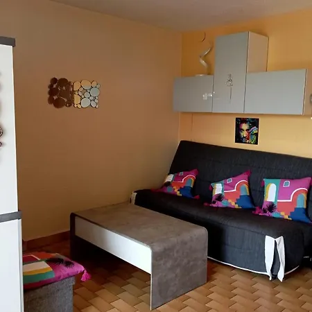 アパート Cosy Cocoon With Balcony Close To The Sea アグド